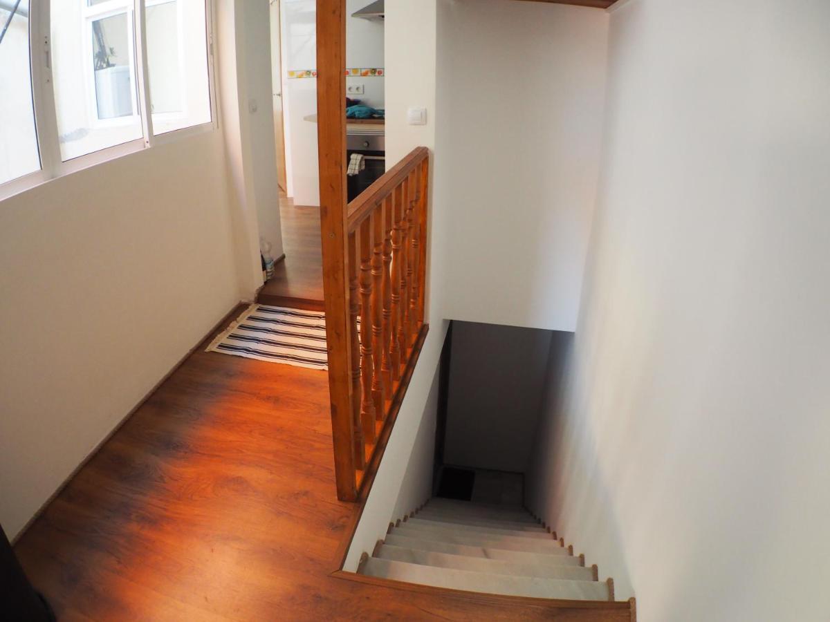 Cosy Appartment W/ Terrace In The Old City Centre Малага Екстериор снимка